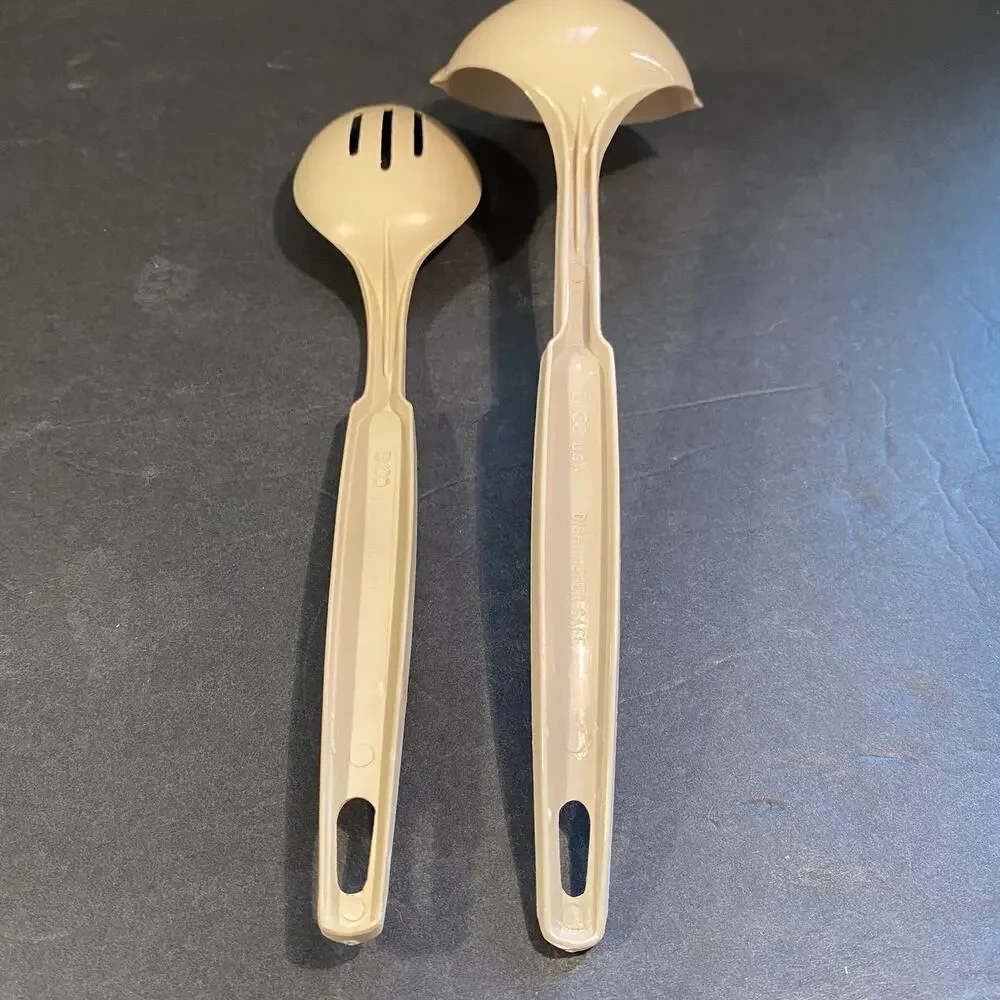 EKCO Almond Nylon Slotted Spoon & Ladle Vintage USA lot of 2